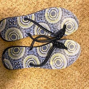 Vera Bradley Sandals